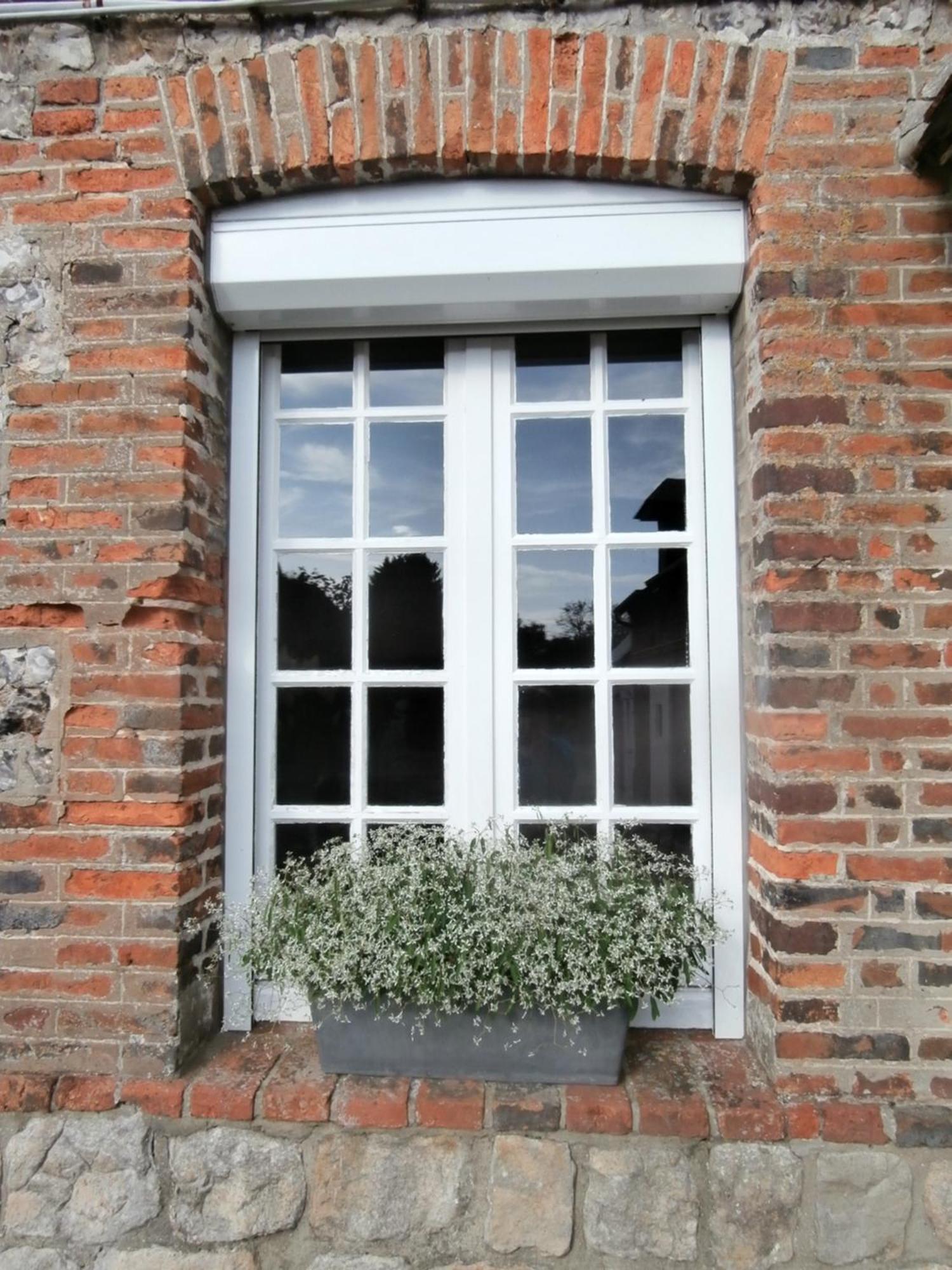 Au Claire De Lune Le Bourg-Dun Exterior foto